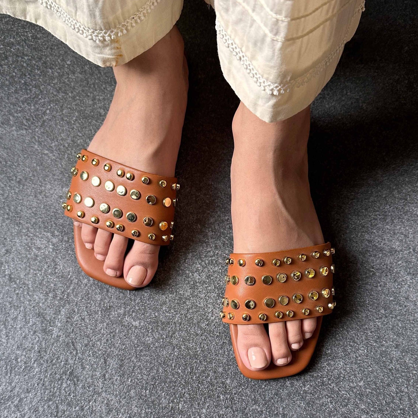 STUDY FLATS | Red Beech