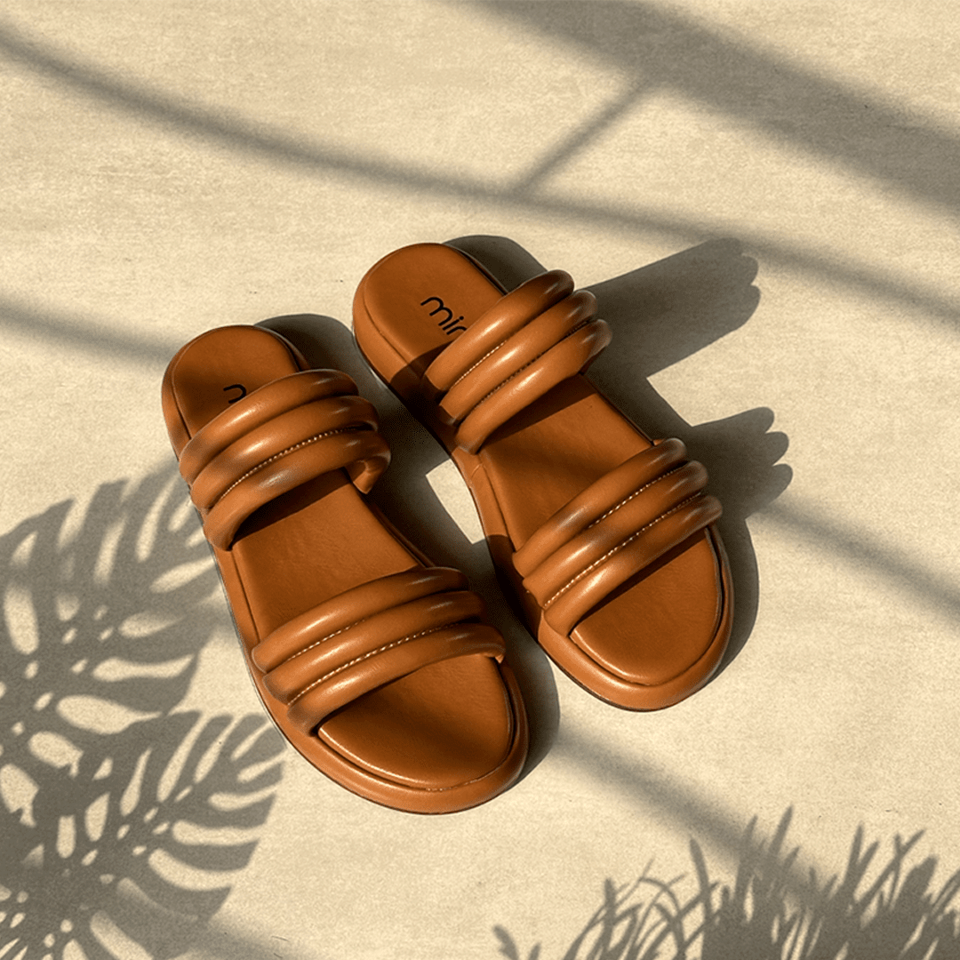 TWO STRAP SLIDER PUFFER SLIPPER Mink Milk chocolate 36