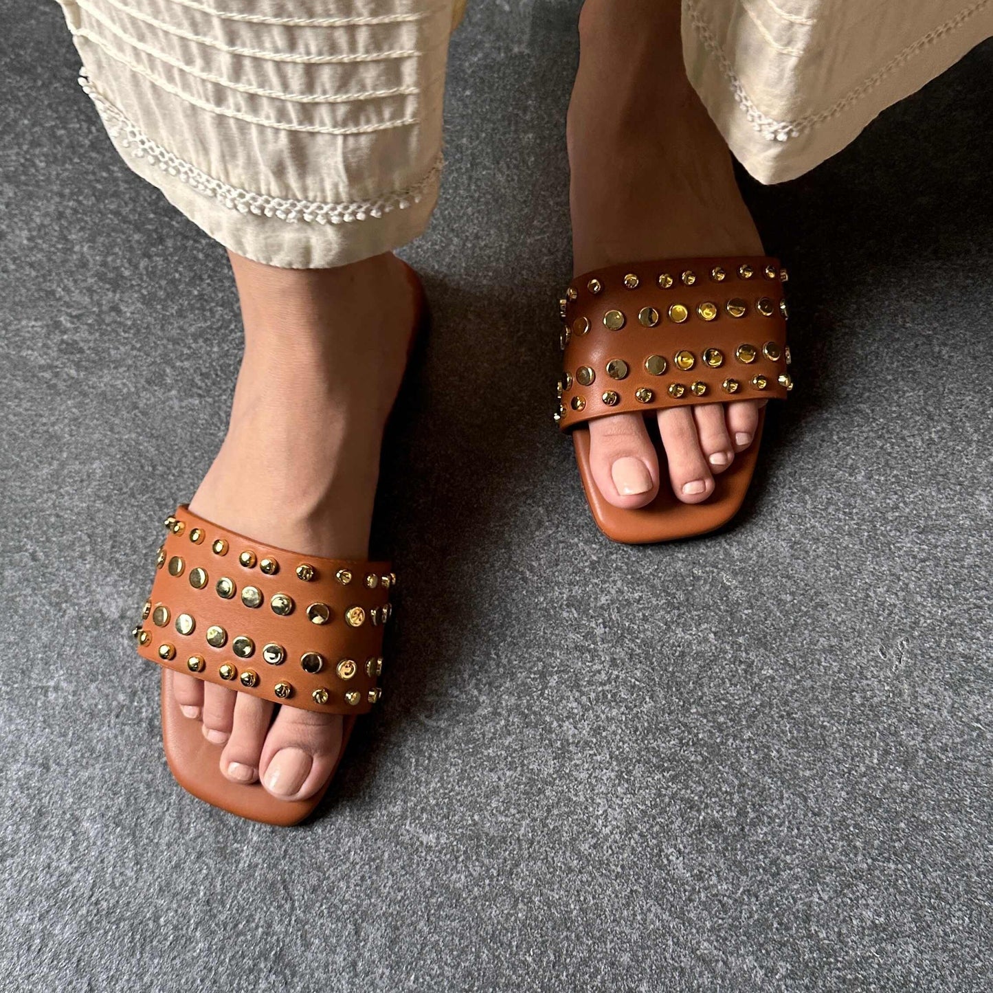 STUDY FLATS | Red Beech