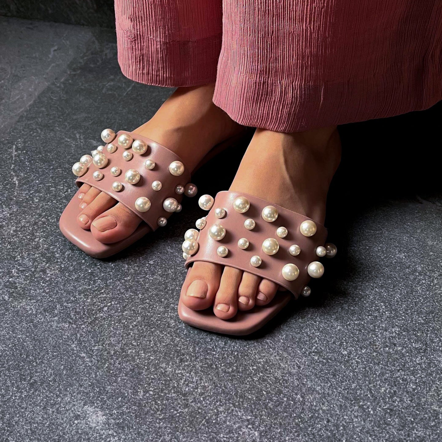 STARBURST SLIDES | Cavern Pink