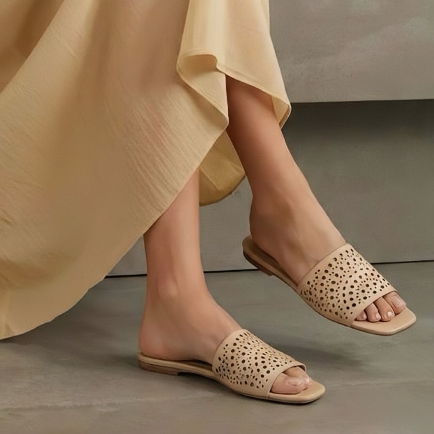 SAHARA SLIDES | Beige