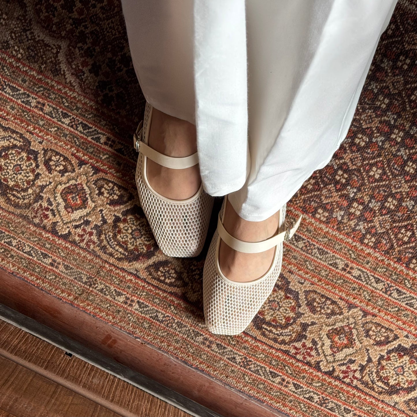 MESH BALLET | White