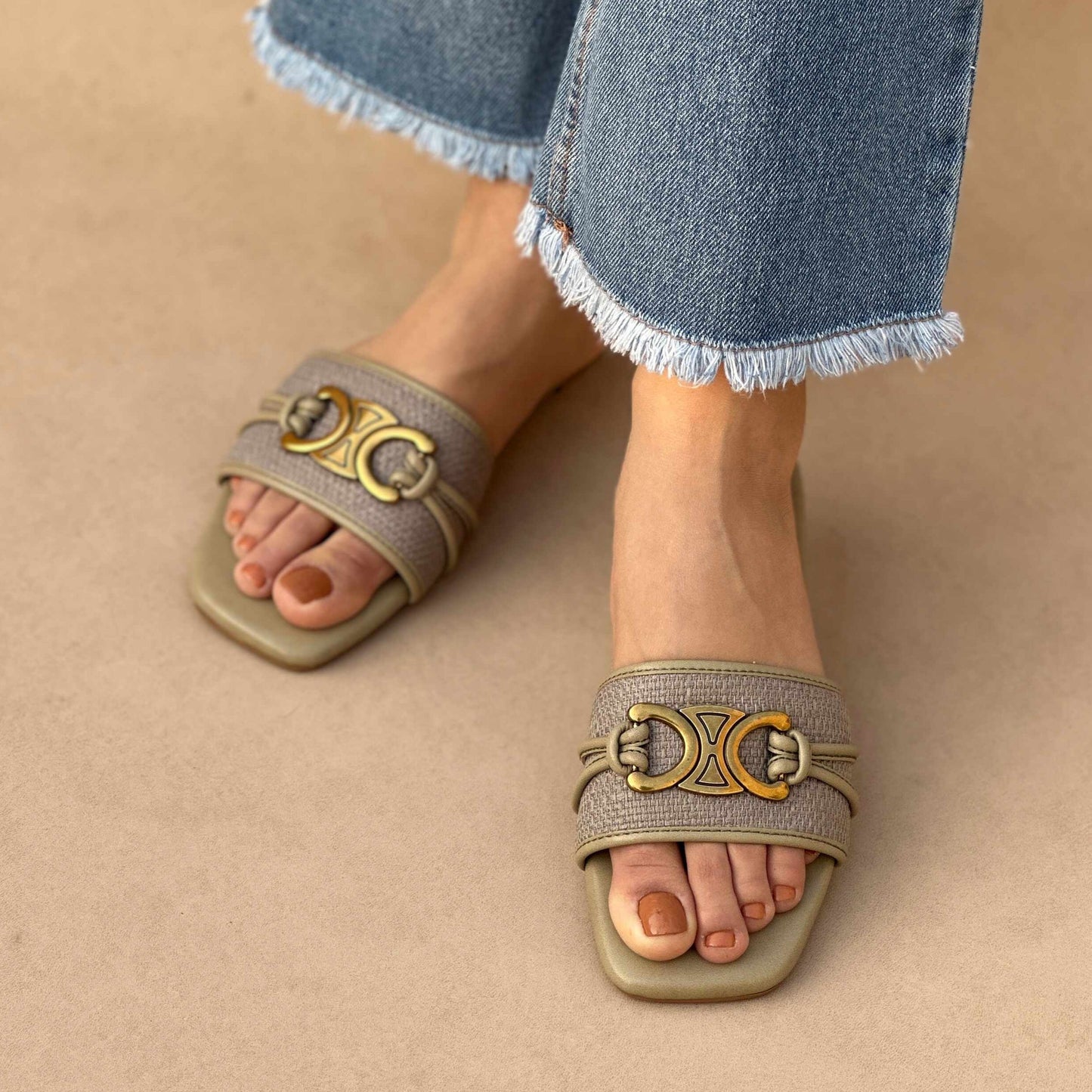 CELINE SLIDES | Olive Green