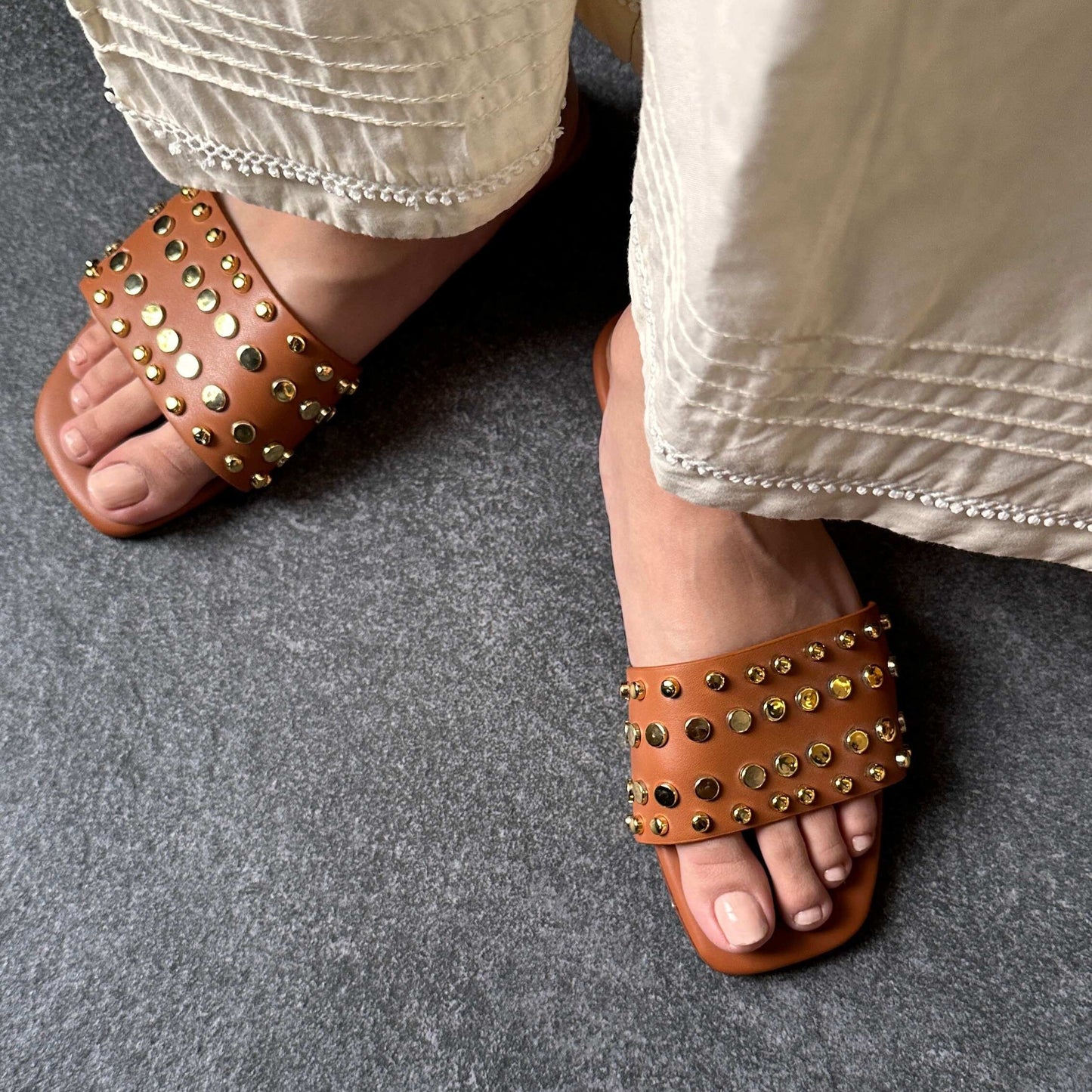 STUDY FLATS | Red Beech