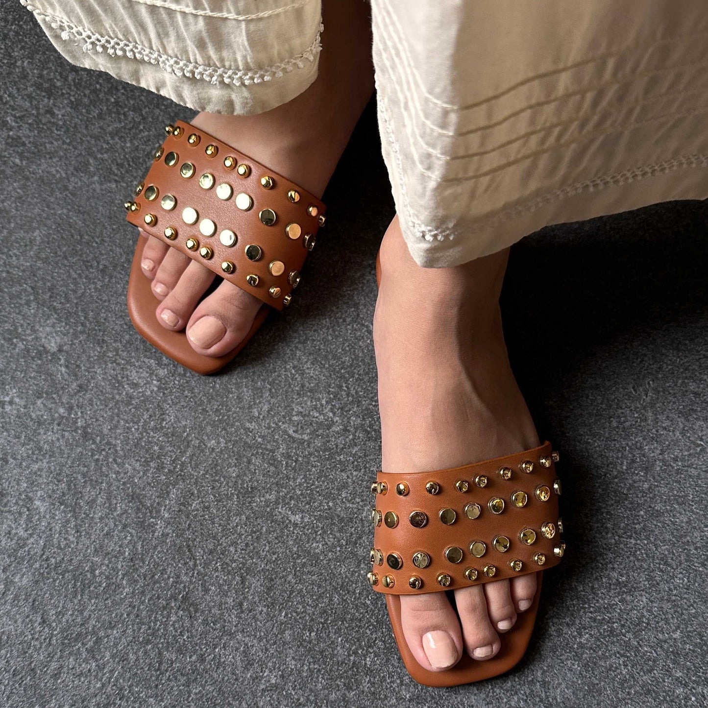 STUDY FLATS | Red Beech