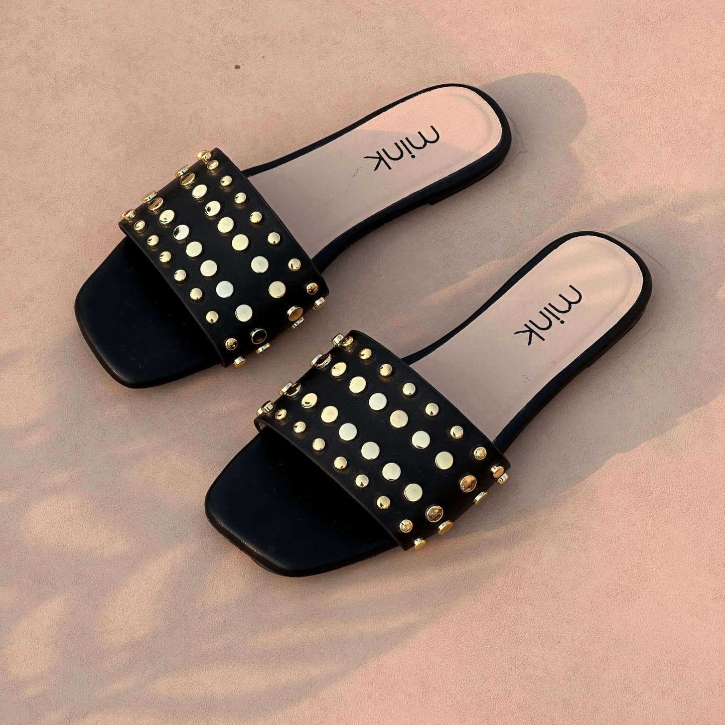 STUDY FLATS | Black