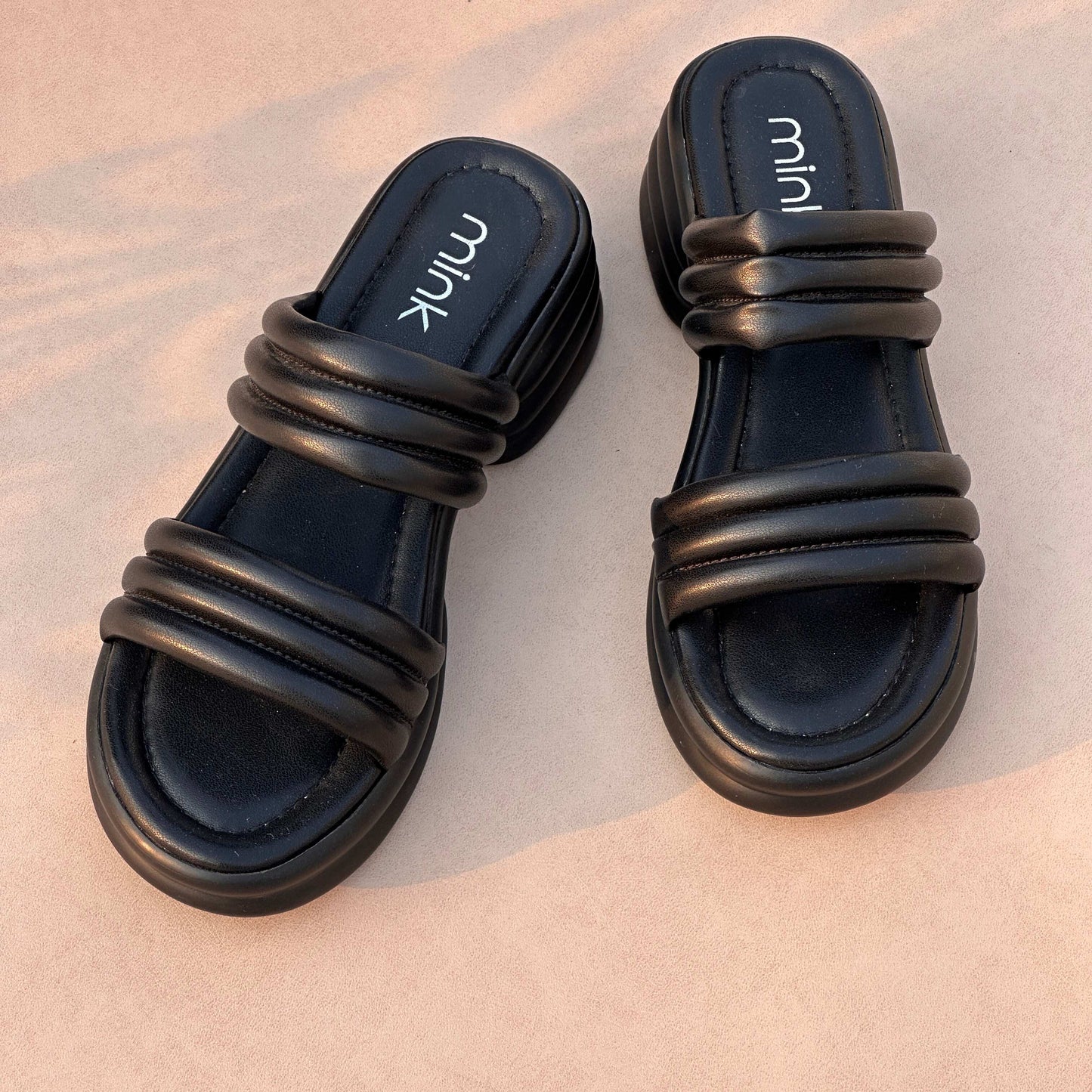 BUBBLE STRAP | Black