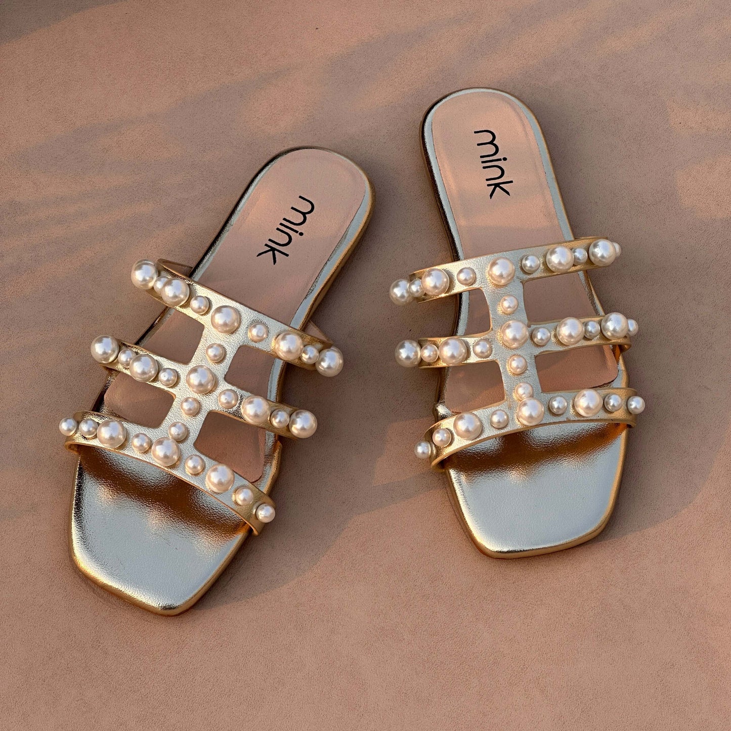 COSMO SLIDES | Gold