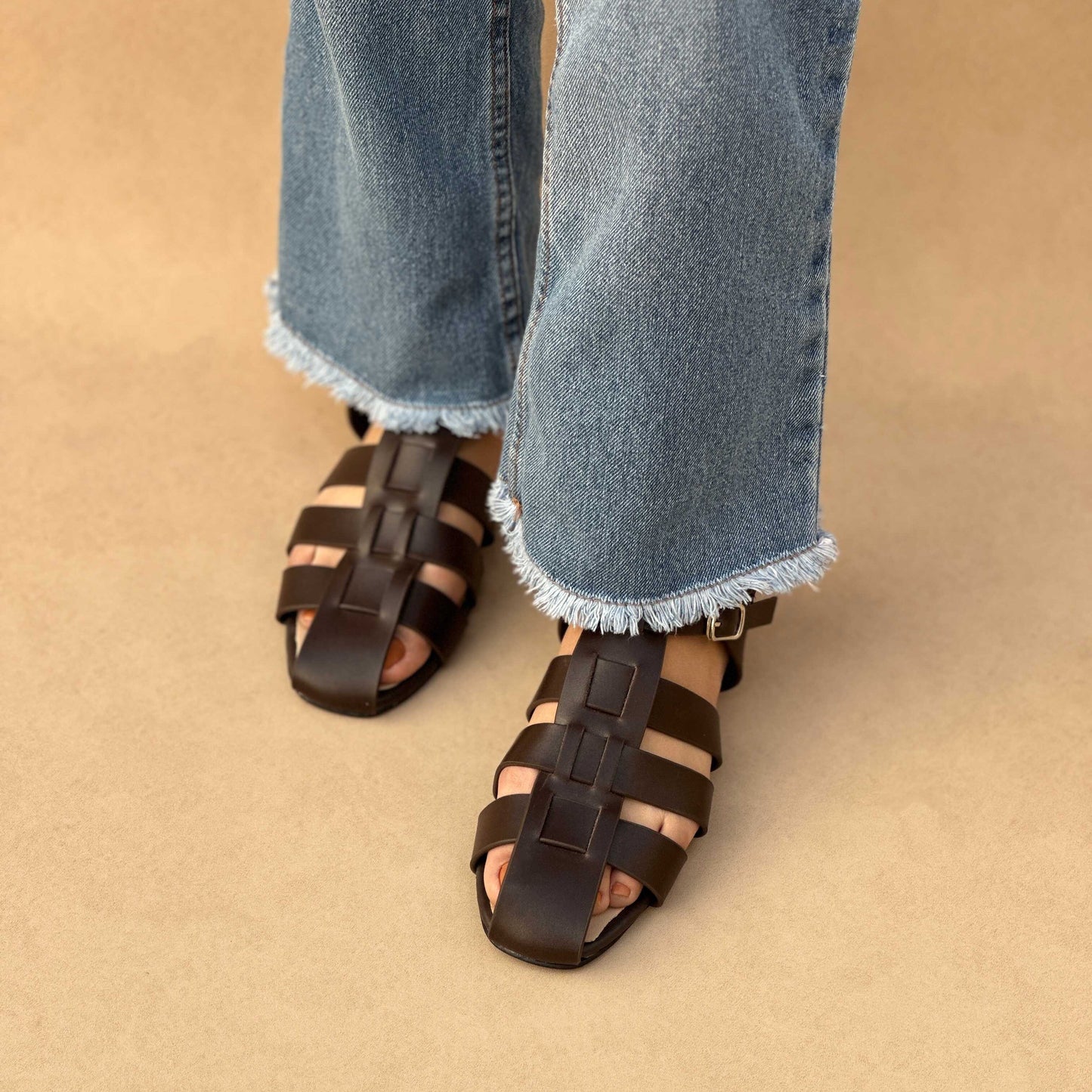 CROC SANDALS | Coffee Bean