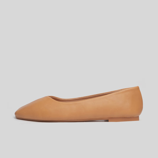 SEAM SQUARE PUMPS | Beige