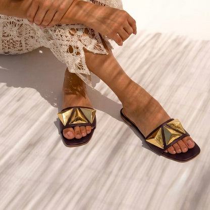 PYRAMID SLIDES | Red Wine