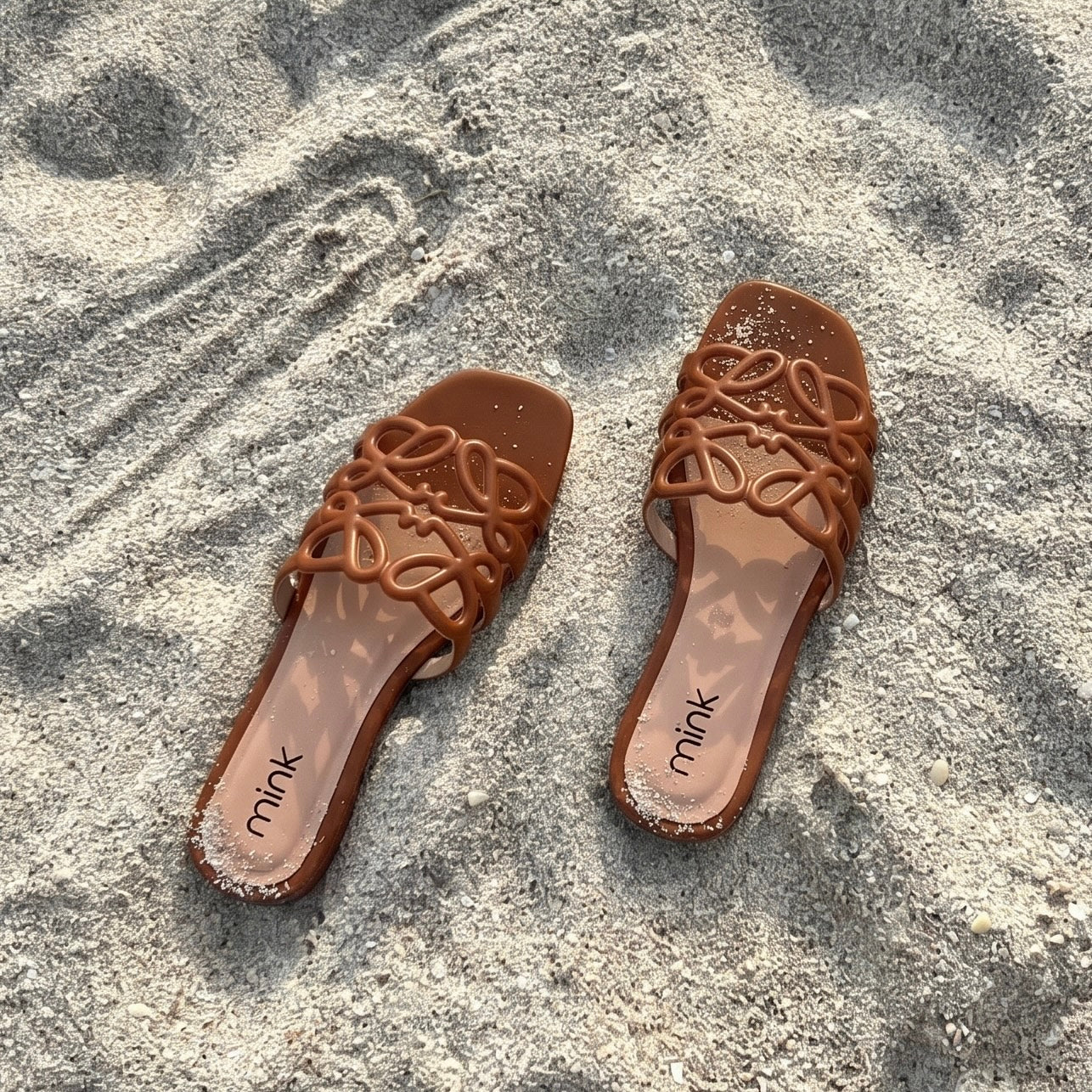 LOEWE SLIDES | Red Beech