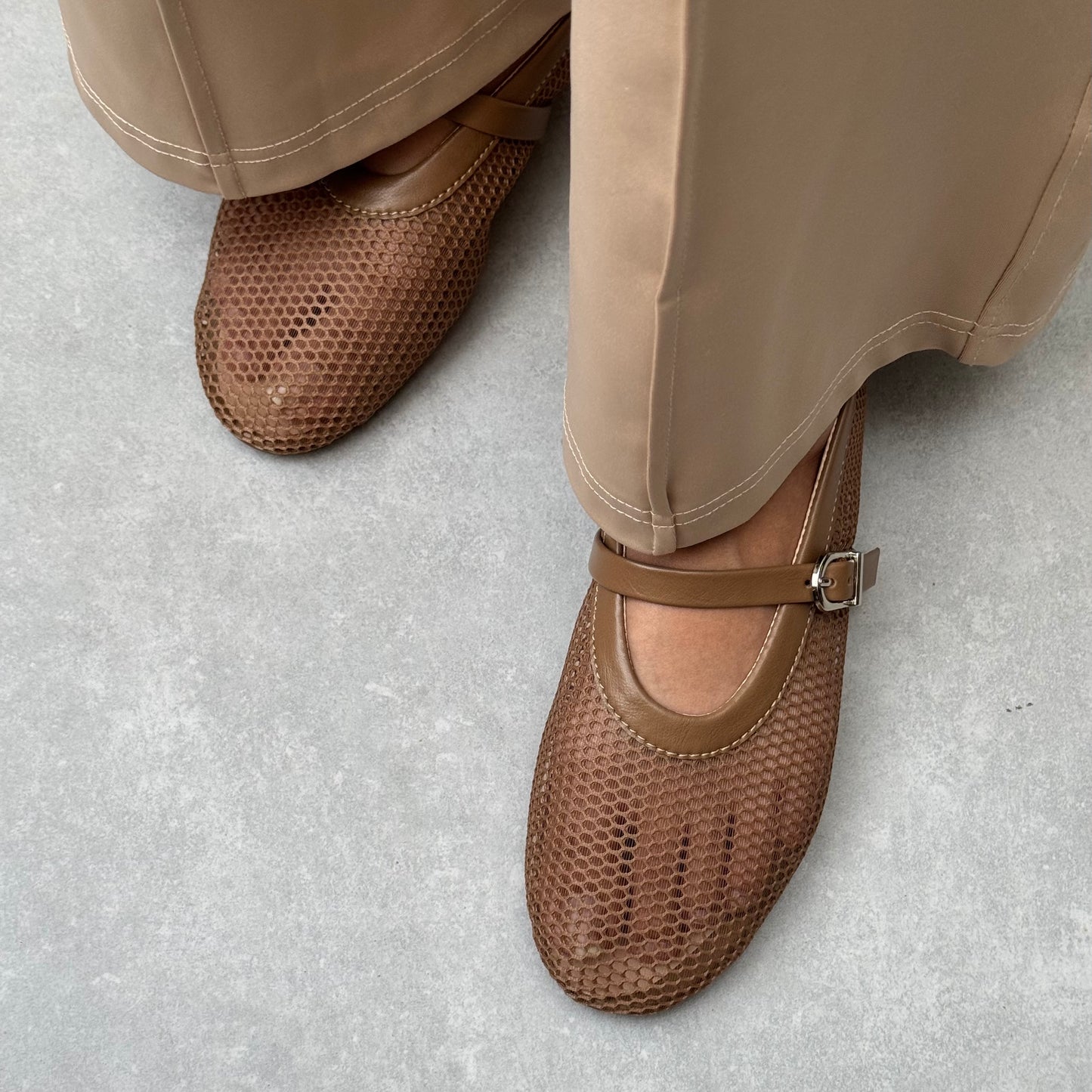 ROUNDED MESH BALLET | Brown Bear