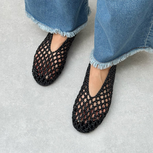 MONARCHS | BLACK