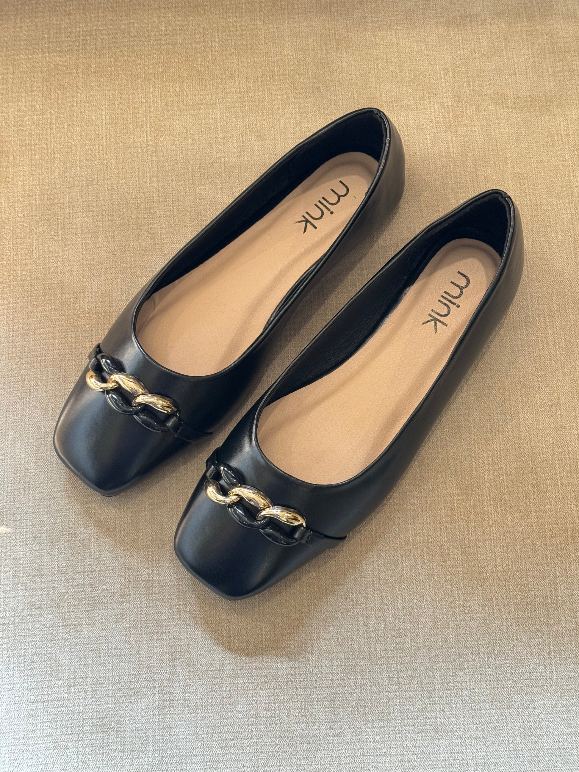 CRIMSOM PUMPS | Black