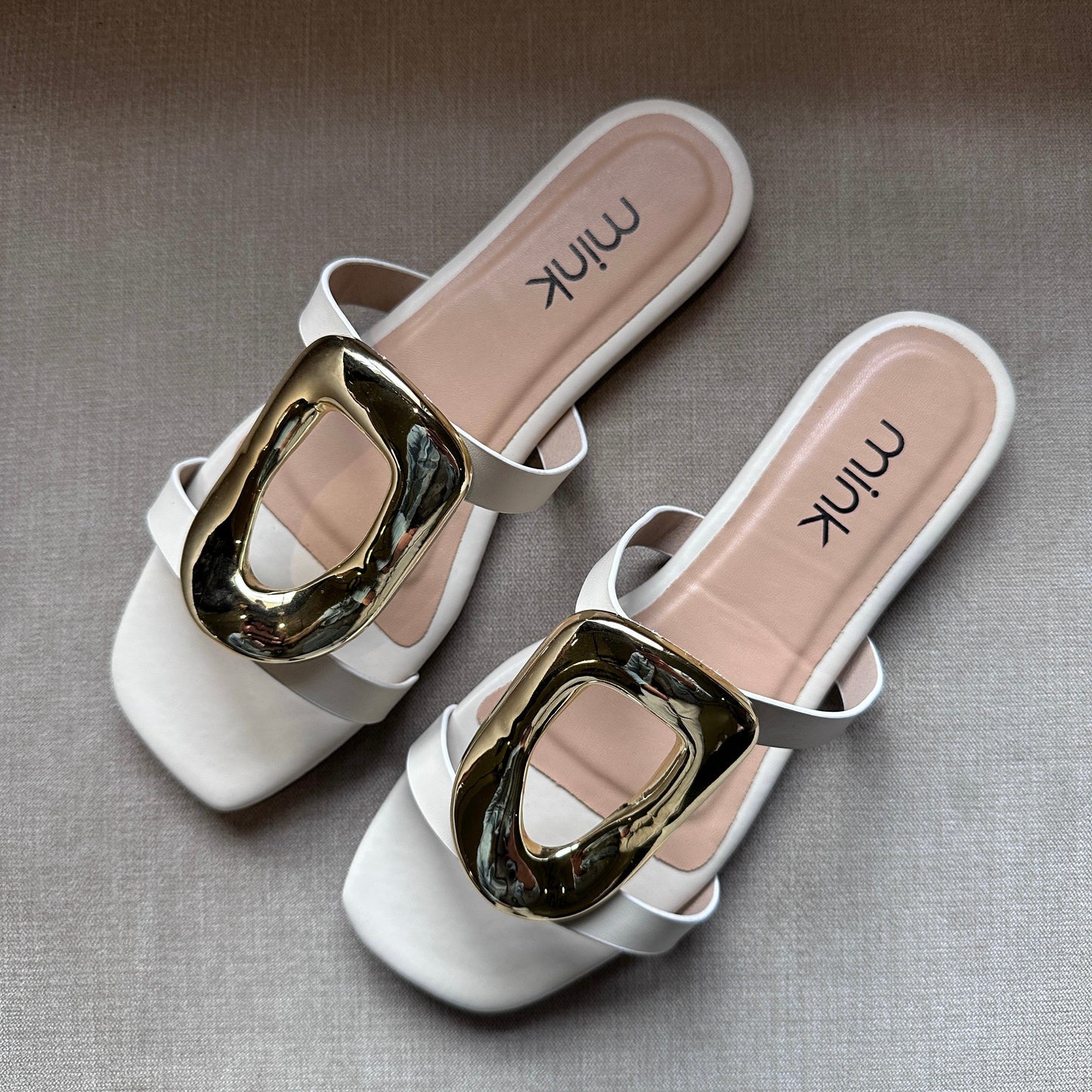 HALO SLIDES | White