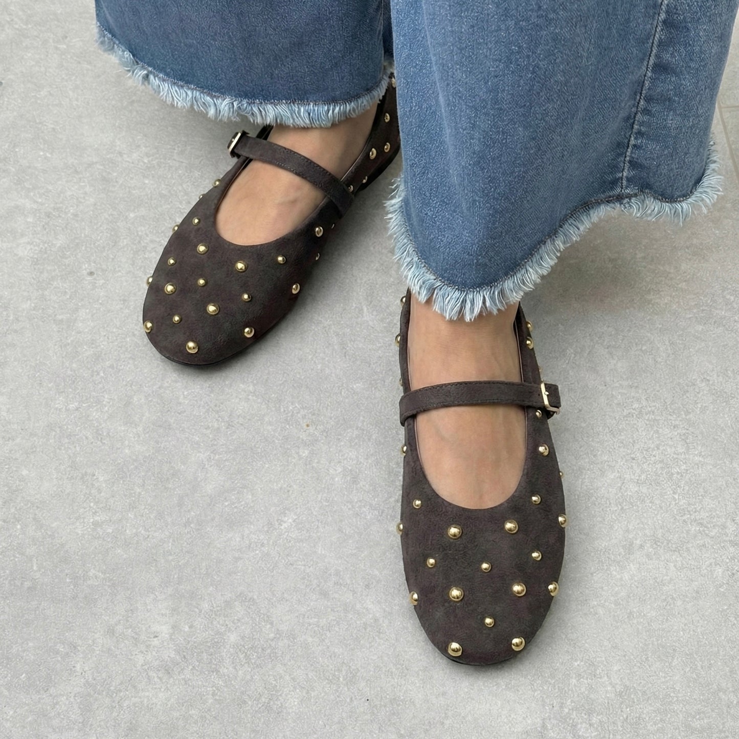 SUEDE STUDDED BALLET | Brown