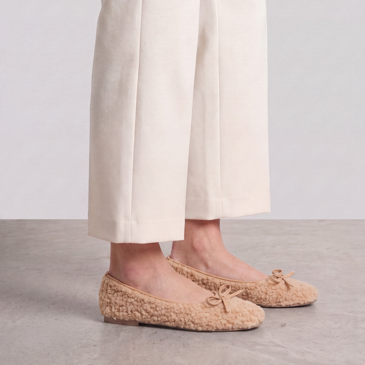 TED PUMPS | Beige