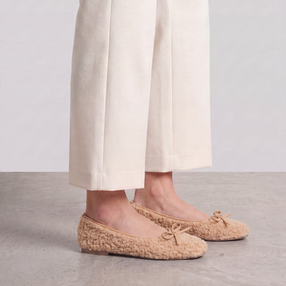 TED PUMPS | Beige
