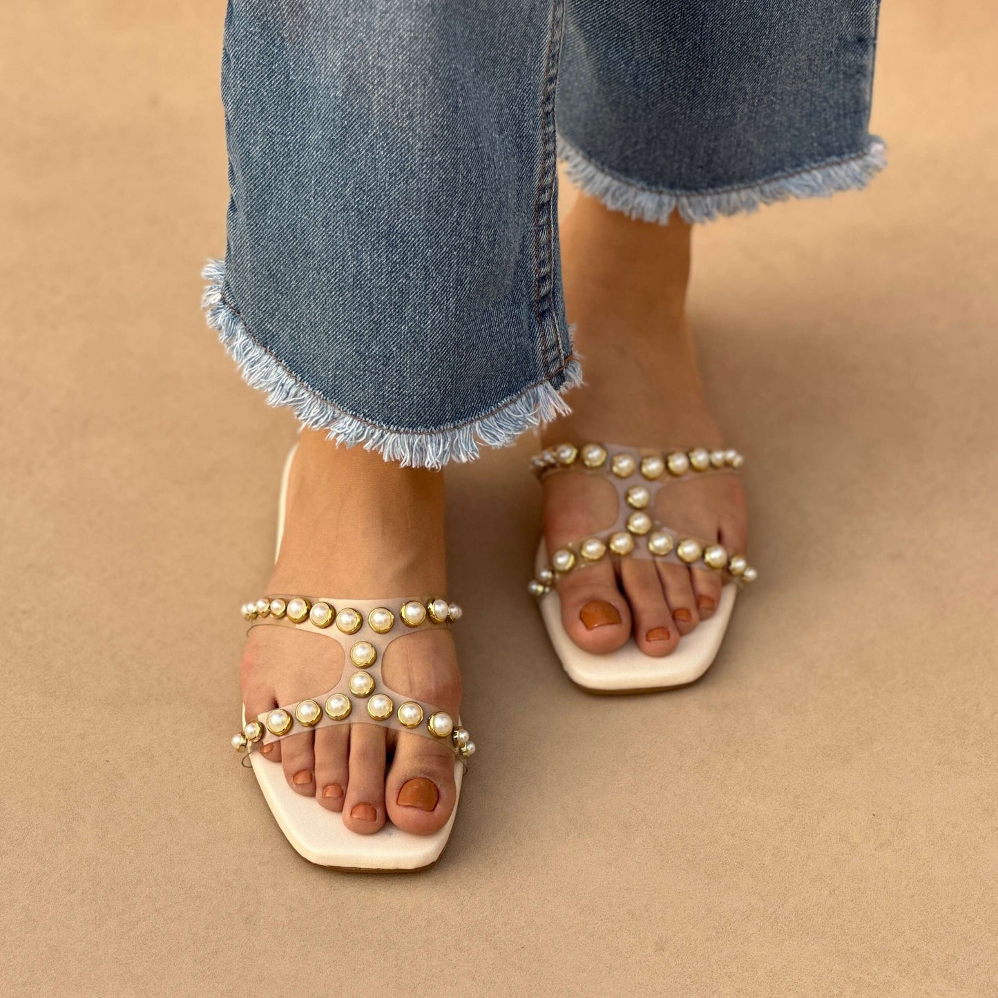 PEARL FLATS | Transparent