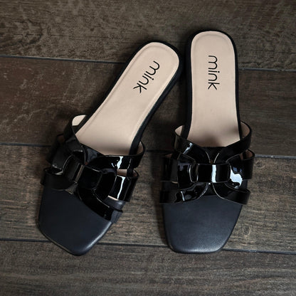 TORY FLATS | Black