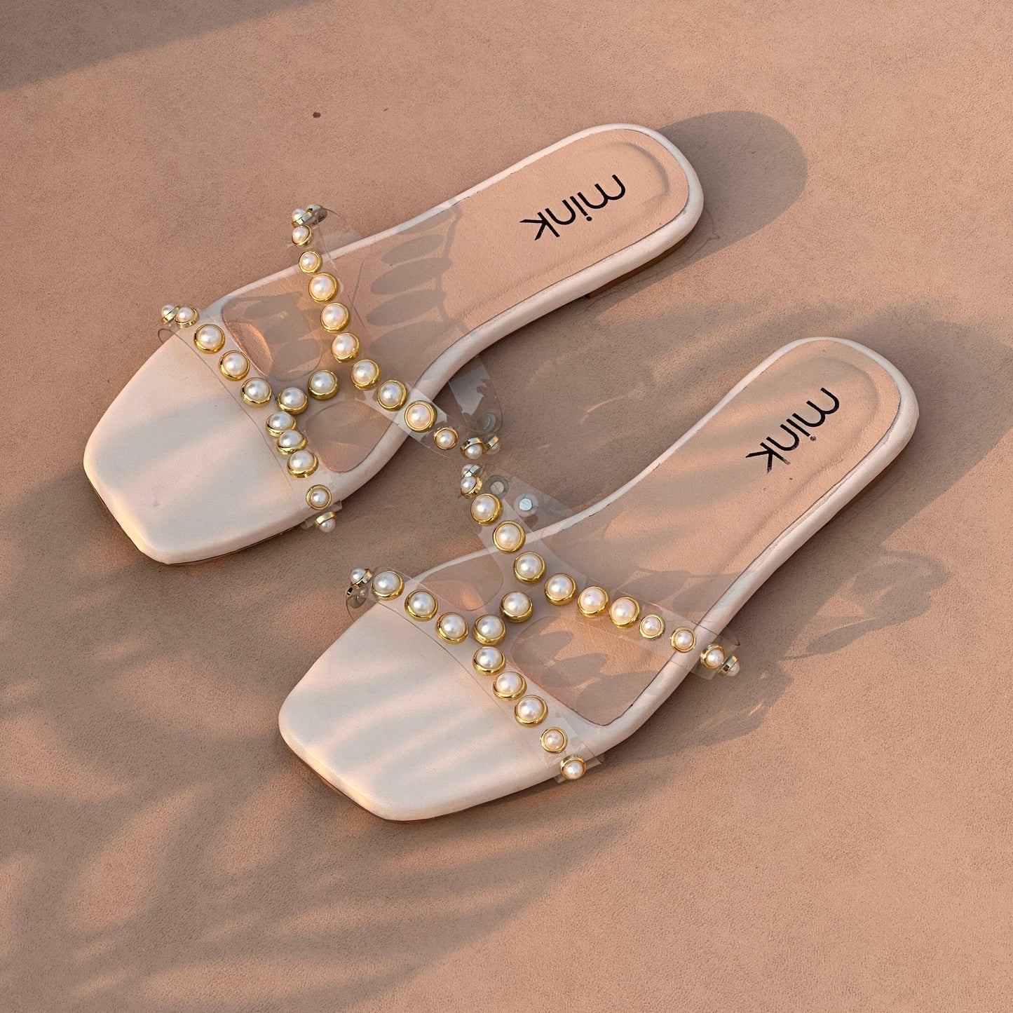 PEARL FLATS | Transparent